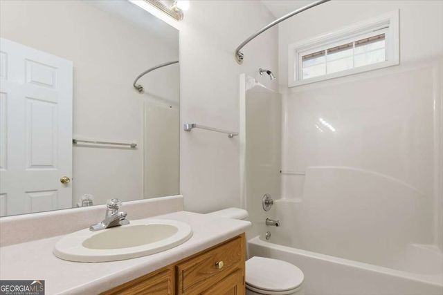 875 Knox Bridge Highway, White, GA 30184