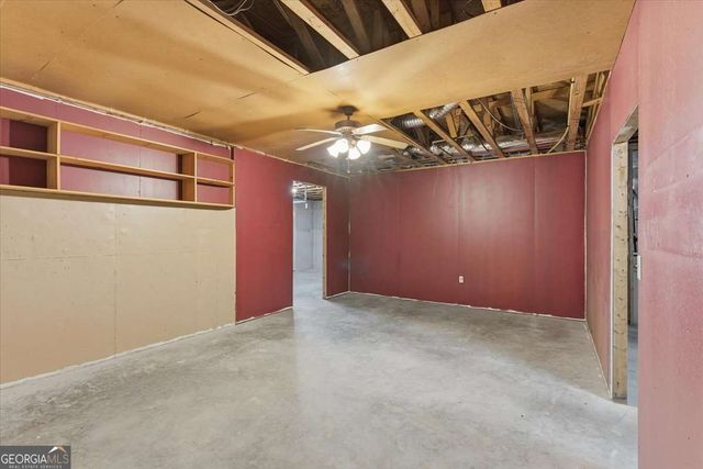 875 Knox Bridge Highway, White, GA 30184