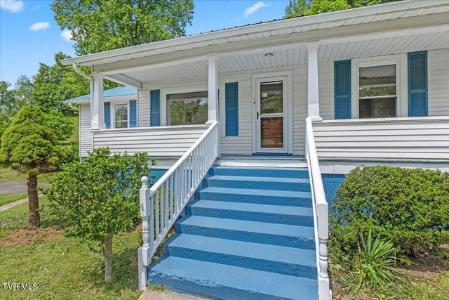 300 Wallace Pike, Bristol, VA 24202