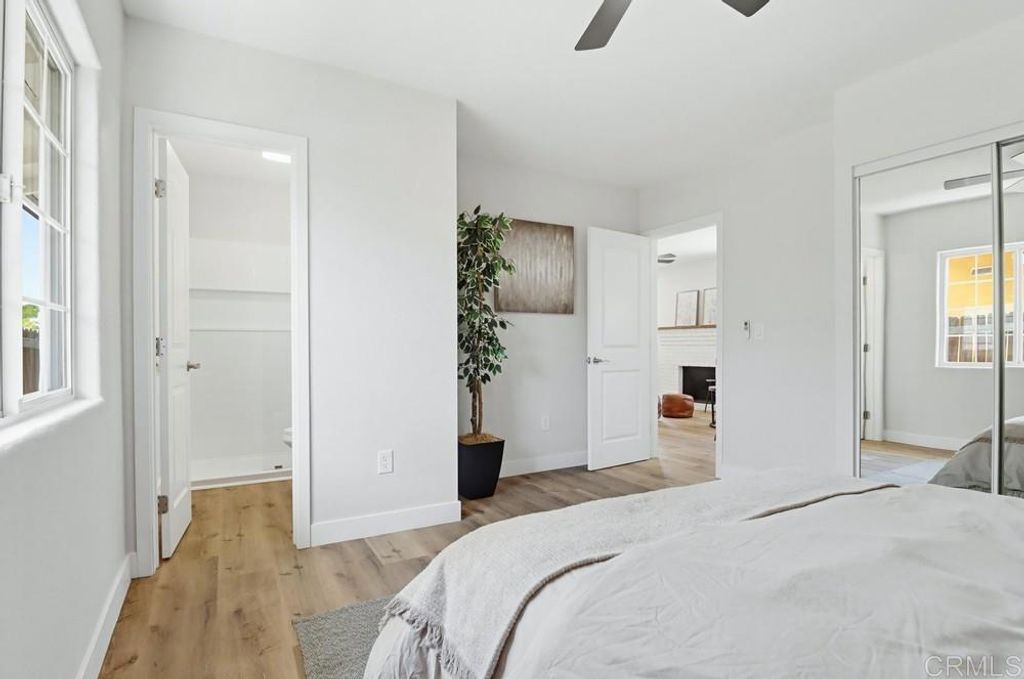 Image 18 of property listing at 3851 53 Hemlock Street, San Diego, CA 92113