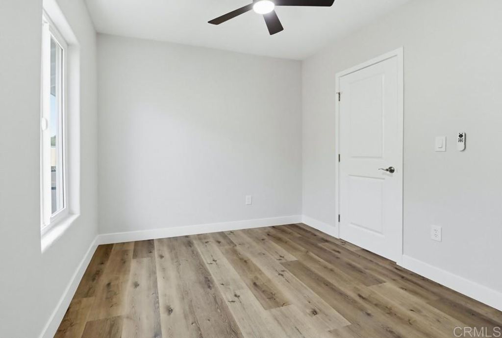 Image 20 of property listing at 3851 53 Hemlock Street, San Diego, CA 92113