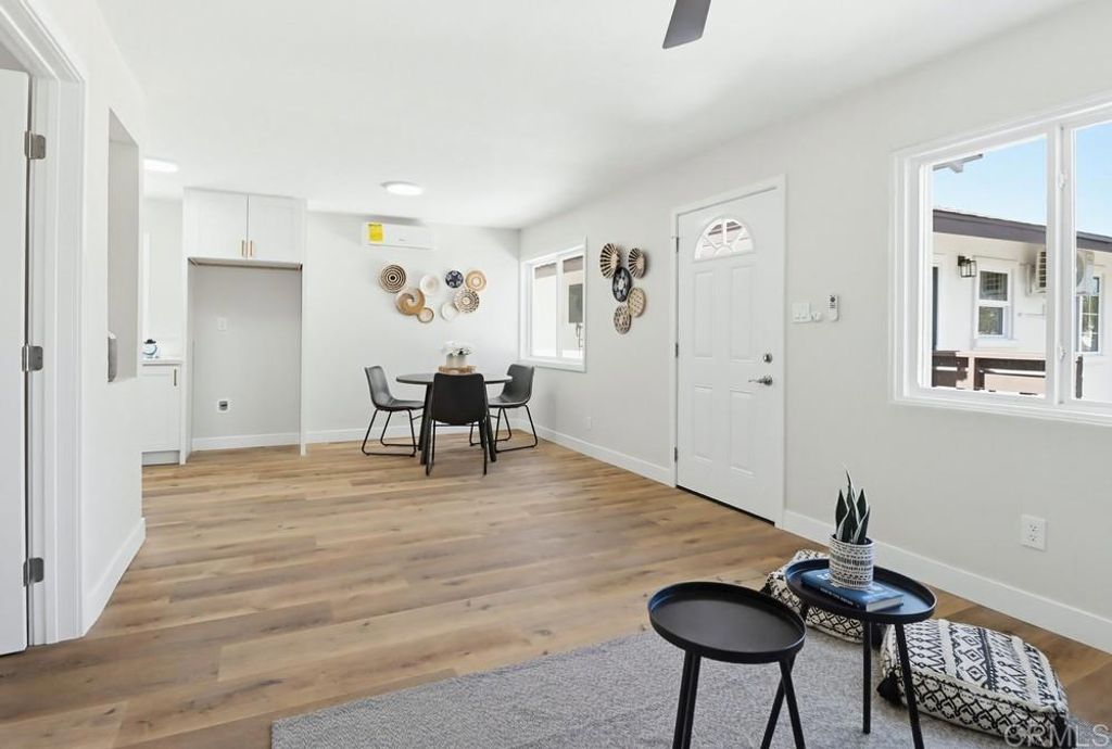 Image 33 of property listing at 3851 53 Hemlock Street, San Diego, CA 92113