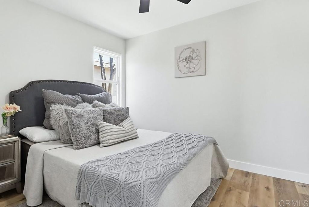 Image 39 of property listing at 3851 53 Hemlock Street, San Diego, CA 92113