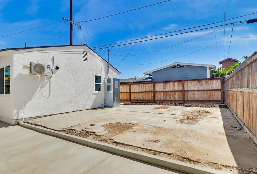 Image 48 of property listing at 3851 53 Hemlock Street, San Diego, CA 92113