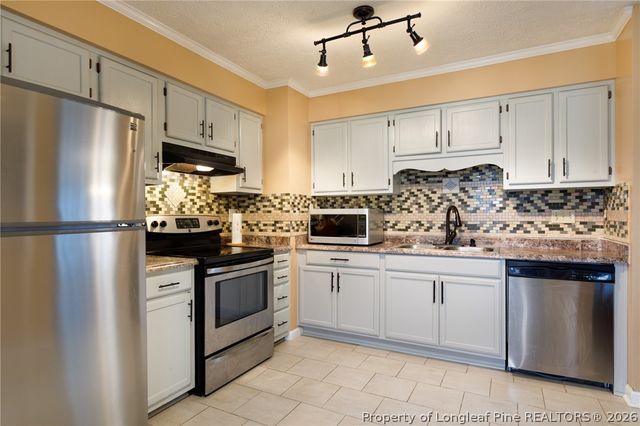 1621 Veanna Drive, Fayetteville, NC 28301