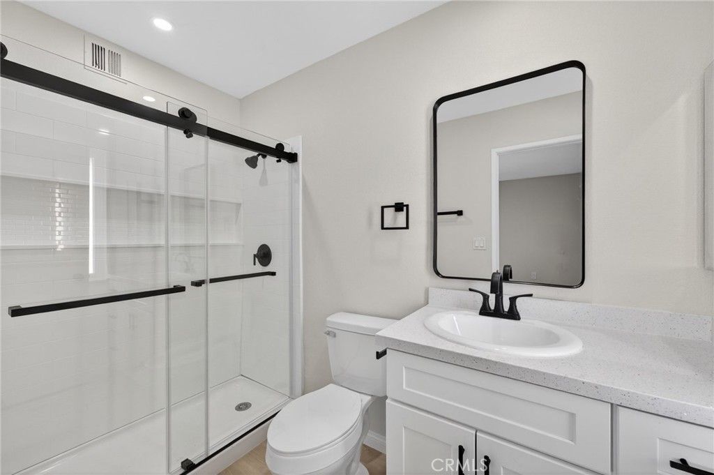 Image 29 of property listing at 28885 Hope Drive, Menifee, CA 92586