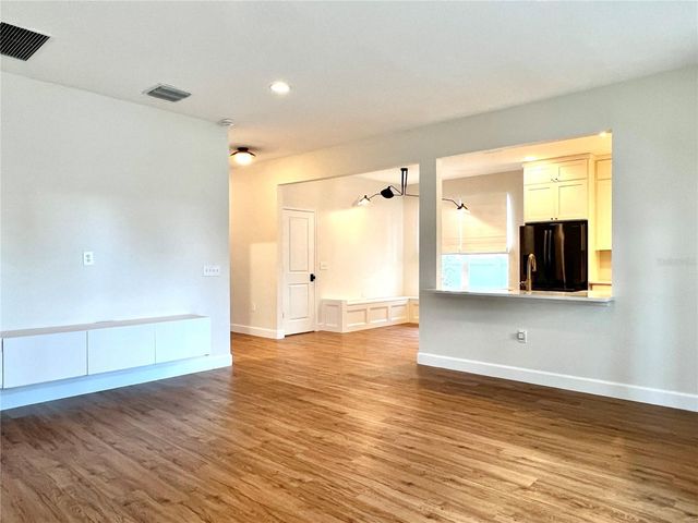 1738 W SPRUCE STREET, Tampa, FL 33607