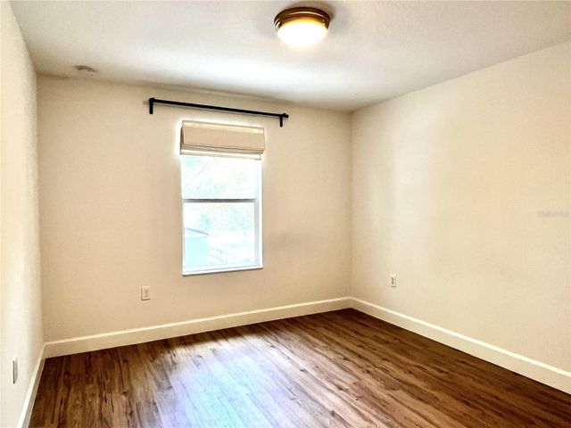 1738 W SPRUCE STREET, Tampa, FL 33607