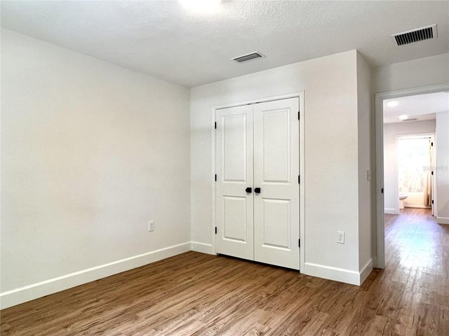 1738 W SPRUCE STREET, Tampa, FL 33607