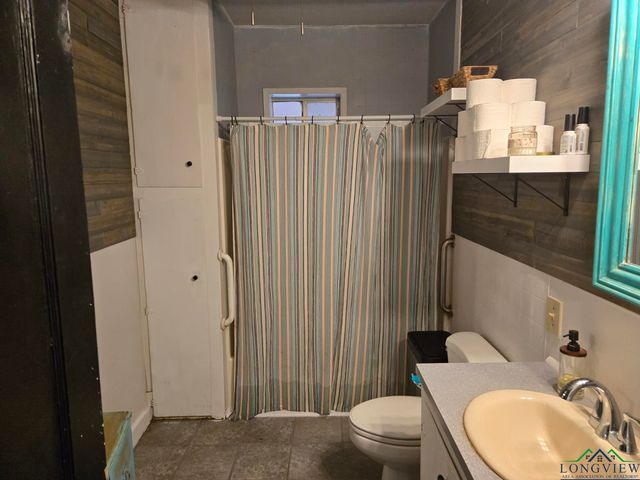 8644 E FM 840, Henderson, TX 75654