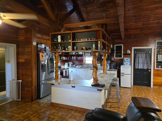 8644 E FM 840, Henderson, TX 75654