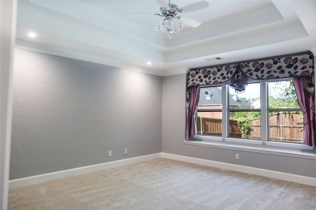 2417 Laguna Lane, Arlington, TX 76012