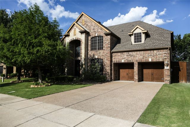 2417 Laguna Lane, Arlington, TX 76012