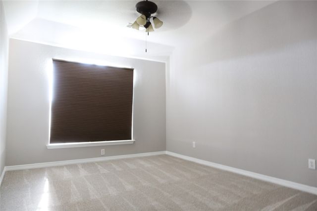 2417 Laguna Lane, Arlington, TX 76012