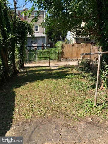 943 HOMESTEAD ST, Baltimore, MD 21218