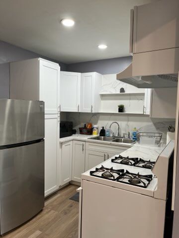 Address unavailable.