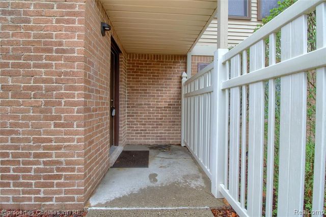 19586 Northridge Drive, Northville, MI 48167