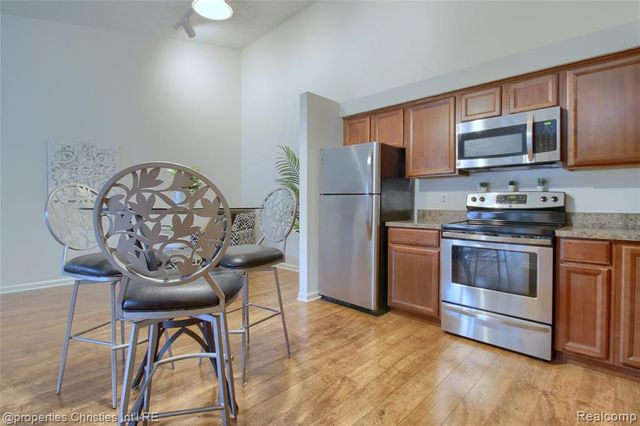 19586 Northridge Drive, Northville, MI 48167
