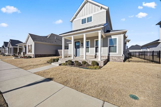 6760 Autumn Avenue, Springdale, AR 72762