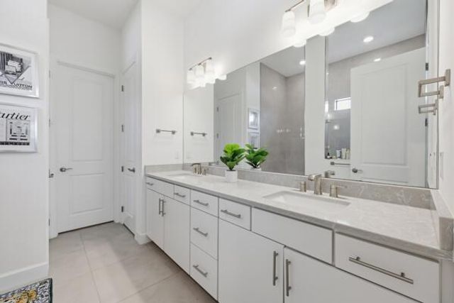 432 SE Filoli Drive, Port St. Lucie, Port St Lucie, FL 34984