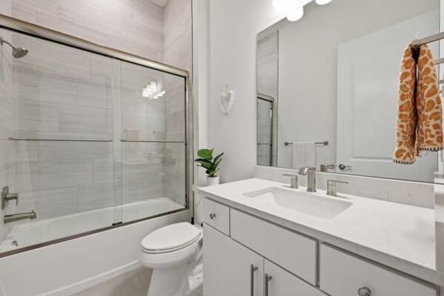 432 SE Filoli Drive, Port St. Lucie, Port St Lucie, FL 34984