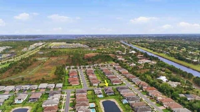 432 SE Filoli Drive, Port St. Lucie, Port St Lucie, FL 34984