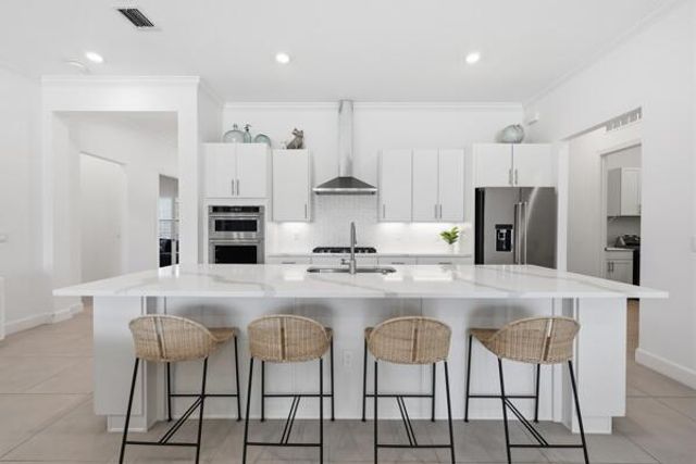 432 SE Filoli Drive, Port St. Lucie, Port St Lucie, FL 34984