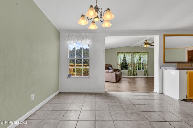 2233 Sinking Creek Rd, Parrottsville, TN 37843