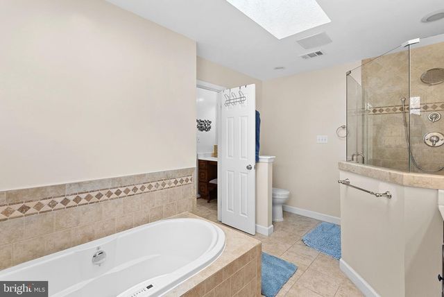 8605 WOODWREN TER, Fairfax Station, VA 22039