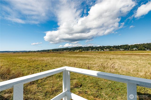 238 Keystone Avenue, Coupeville, WA 98239