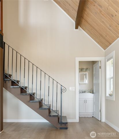 238 Keystone Avenue, Coupeville, WA 98239