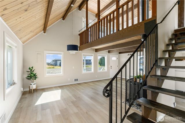 238 Keystone Avenue, Coupeville, WA 98239