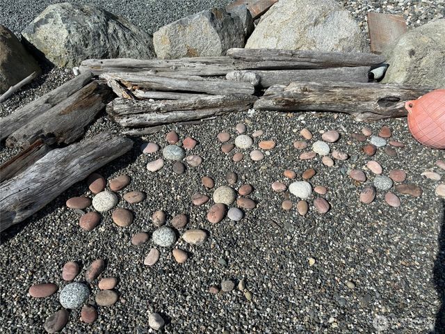 238 Keystone Avenue, Coupeville, WA 98239