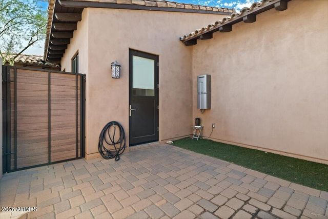 4660 E SPARKLING Lane, Paradise Valley, AZ 85253