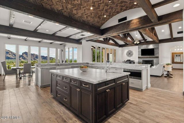 4660 E SPARKLING Lane, Paradise Valley, AZ 85253
