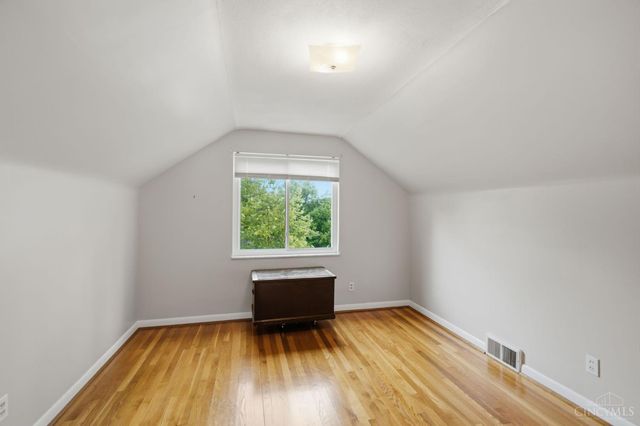9401 Sherborn Drive, Springfield Twp., OH 45231
