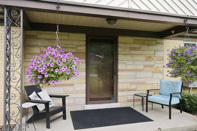 9401 Sherborn Drive, Springfield Twp., OH 45231