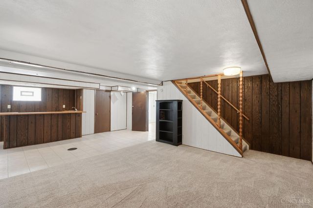 9401 Sherborn Drive, Springfield Twp., OH 45231