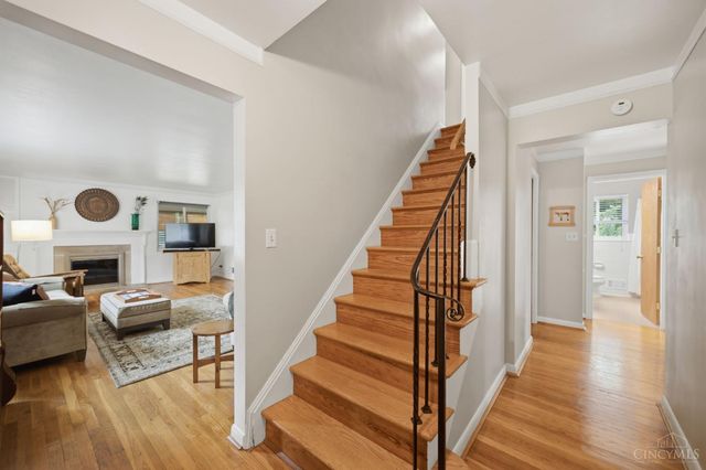 9401 Sherborn Drive, Springfield Twp., OH 45231