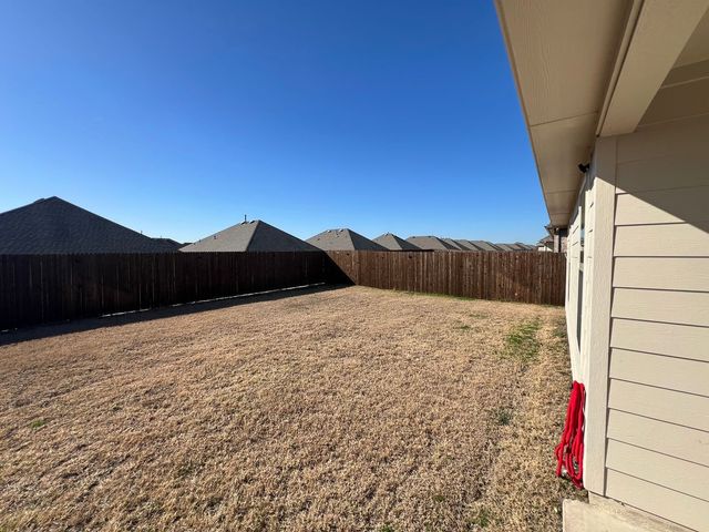 509 Calm Springs Drive, Princeton, TX 75407