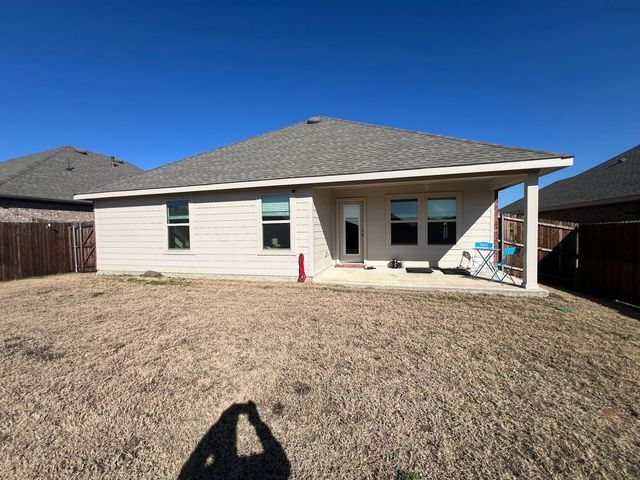 509 Calm Springs Drive, Princeton, TX 75407