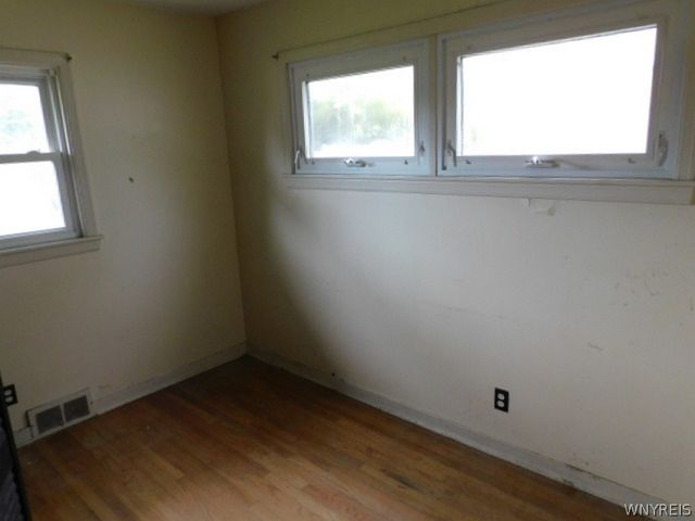 1282 Forbes Street, North Tonawanda, NY 14120