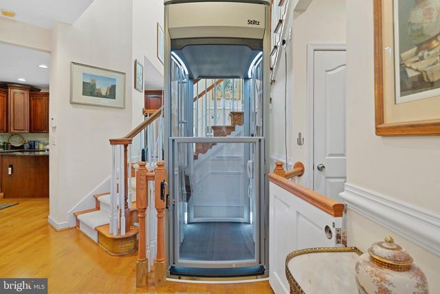 7795 LOCUST PL, Port Tobacco, MD 20677