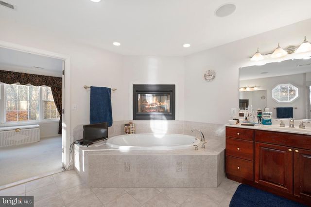 7795 LOCUST PL, Port Tobacco, MD 20677