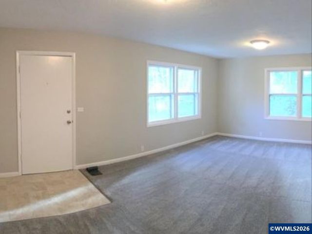 1941 Turnage St NW, Salem, OR 97304