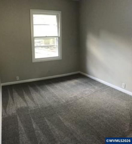1941 Turnage St NW, Salem, OR 97304
