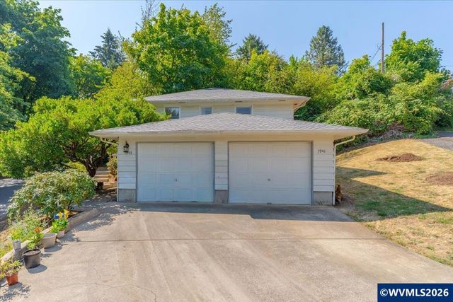 1941 Turnage St NW, Salem, OR 97304