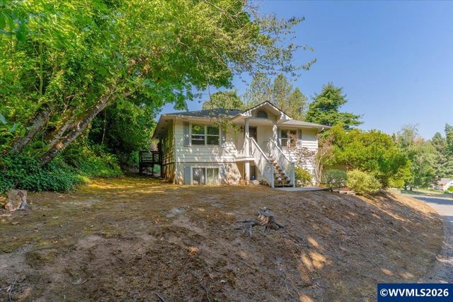 1941 Turnage St NW, Salem, OR 97304