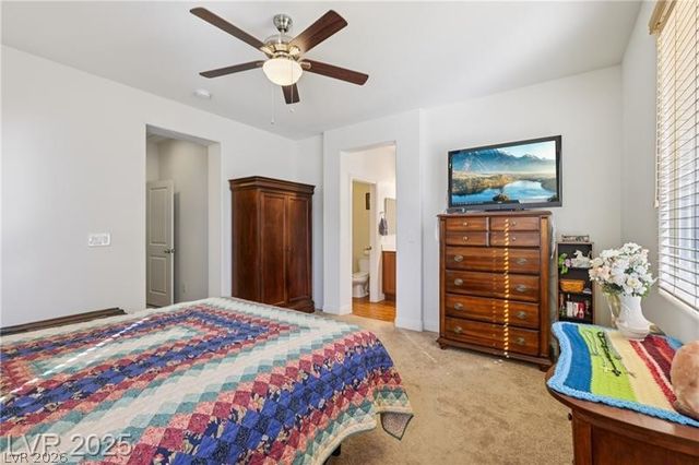 6940 Whispering Falls Drive, North Las Vegas, NV 89084