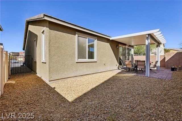 6940 Whispering Falls Drive, North Las Vegas, NV 89084